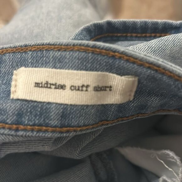 Jessica Simpson 10/30 mid rise cuff short  C - Picture 5 of 7